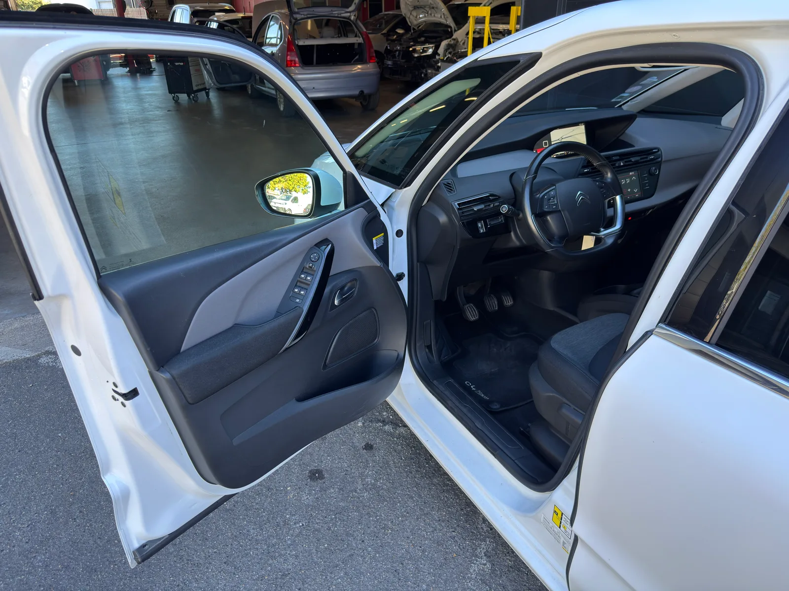 Citroën C4 Picasso - Photo 15
